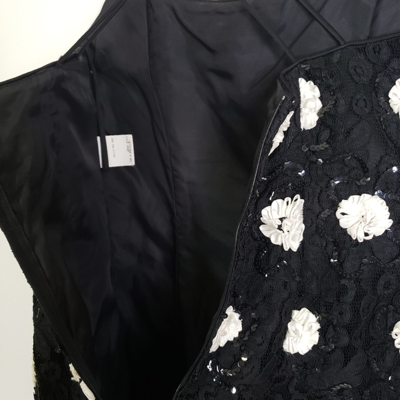 Jessica McClintock Vintage Embellish Sheath Dress - Picture 7 of 8